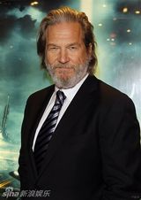 高清组图：《创战纪》洛杉矶首映 透射影片未来感