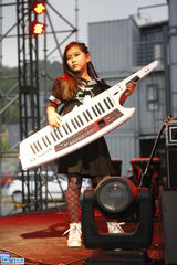 组图：小破孩儿乐队迷笛唱摇滚 最小成员仅6岁