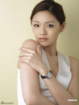 组图：大S精美代言写真曝光 人妻尽显华贵妩媚