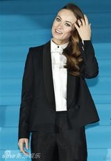 高清组图：《创战纪》洛杉矶首映 透射影片未来感