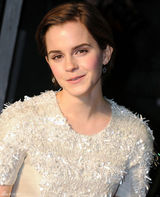 组图：艾玛-沃特森亮相《我与梦露的一周》首映礼