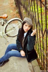 组图：武大女神生活美照 长发飘逸清新自然