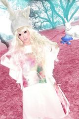 组图：琳琳最新百变萝莉造型写真曝光