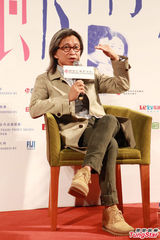 组图：陈可辛获导演奖感意外 力赞冯小刚