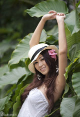 幻灯图集：《非诚勿扰》女嘉宾闫凤姣照片集锦