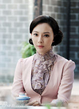 组图：陈数《一代枭雄》上演民国时装秀