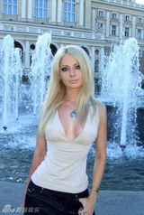 组图：乌克兰真人芭比瓦莱里娅300张美图集锦