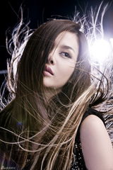 高清组图：韩星IVY新专辑写真 眼神迷离另类迷幻