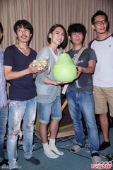 组图：林宥嘉排练现场甩发 举手投足显媚态