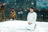 组图：《美人无泪》将收官 袁姗姗雪中动人