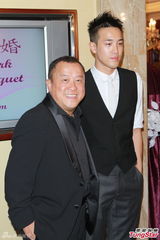 组图：曾志伟小儿子大婚众星捧场 现场豪送钻石