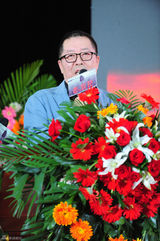 组图：陈宝国《老农民》圆梦携手蒋欣演夫妻