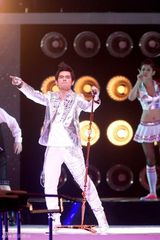 幻灯图集：周杰伦台北演唱会 蔡依林登台贴身热舞