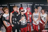 组图：MP魔幻力量香港开唱 赞港女会打扮有魅力