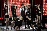 组图：艾美奖颁奖礼现场节目表演精彩集锦