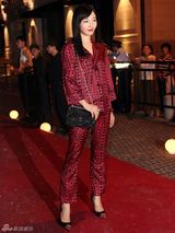 组图：白百何成时尚ICON 盘点多变造型