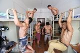组图：大学第一强壮寝室 6大肌肉男惊呆网友
