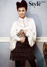 组图：韩星蔡时罗时尚大片性感妖冶显雍容华贵