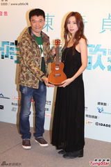 组图：陈绮贞香港开唱新突破 未有结婚计划