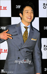 组图：奉太奎等出席新片《青春groove》首映