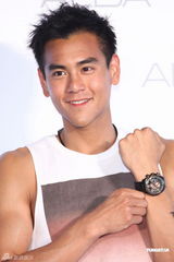 组图：彭于晏吸金破亿 难忘拍《大漠谣》经验