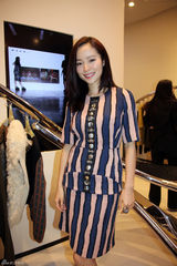 组图：江一燕成时尚品牌新宠 优雅随性清新亮相