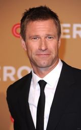 高清图：CNN年度英雄晚会 阿尔芭与黛米-摩尔比美