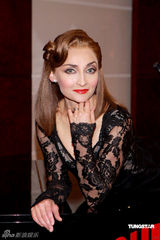 高清：音乐剧《芝加哥》主演蕾丝群卖弄风情