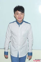 组图：钱嘉乐汤盈盈秀恩爱 人妻梁靖琪同场亮相