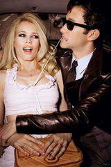 组图：《盗梦空间》男星携超模拍写真 上演极致诱惑