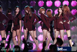 组图：韩团东方神起FTIsland等唱响K-POP演唱会
