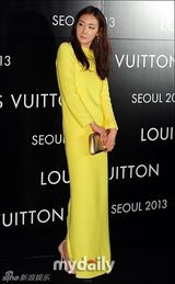 组图：李秉宪崔智友等众星出席时尚品牌发布会