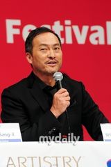 组图：渡边谦携《不可饶恕》亮相釜山电影节