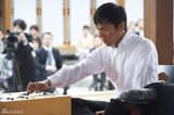 高清图：《初到东京》唯美剧照 秦昊演绎围棋少年