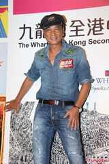 组图：任达华自曝心仪买楼保值 拒绝借贷