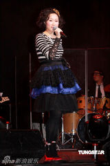 高清组图：王菀之不计前嫌原谅好友 张敬轩因病失约