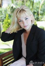 幻灯图集：电影《大爆炸》剧组戛纳拍摄写真