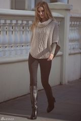 组图：变女郎罗茜-汉丁顿-惠特莉时尚秋装写真