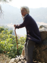 高清：《故梦》罗海琼老年扮相很出彩 化妆费大力气