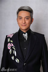 组图：电视剧《爱在春天》主演定妆照