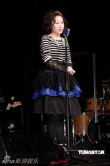 高清组图：王菀之不计前嫌原谅好友 张敬轩因病失约