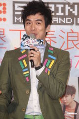 组图：苏打绿三度参加春浪 百无禁忌吓傻杨宗纬