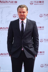 组图：莱昂纳多梁朝伟赵薇等齐聚青岛