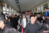 组图：韩国男团2am到港 与粉丝倒数迎圣诞