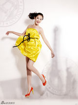 组图：蒋梦婕拍摄旅行封面 阳光系女孩小清新