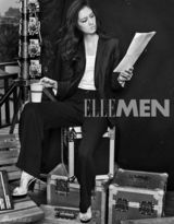 组图：陶喆全新《ELLEMEN》黑白大片