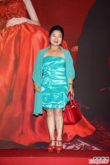 组图：张菲儿子台北大婚 郭台铭携妻儿观礼