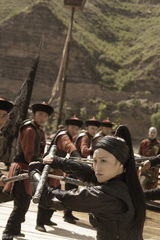 高清图：《苏乞儿》剧照 刘畊宏蒋璐霞恶斗赵文卓