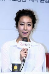 高清组图：柳时元等出席新剧《再见老婆》发布会