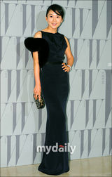 组图：权相佑(权相宇)夫妇少女时代Jessica等出席公益活动